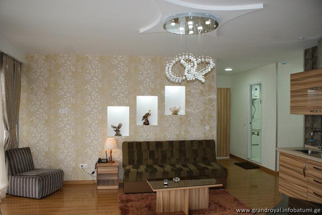 Grand Royal Batumi Aparthotel Room photo