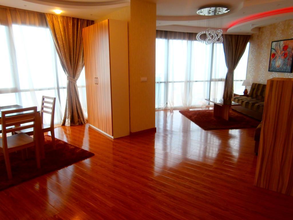 Grand Royal Batumi Aparthotel Room photo